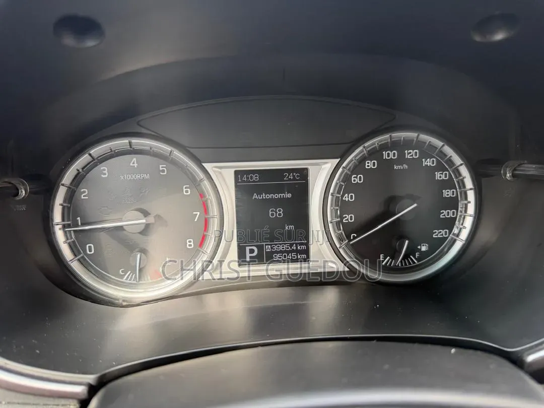 Suzuki Vitara 2021 Gris