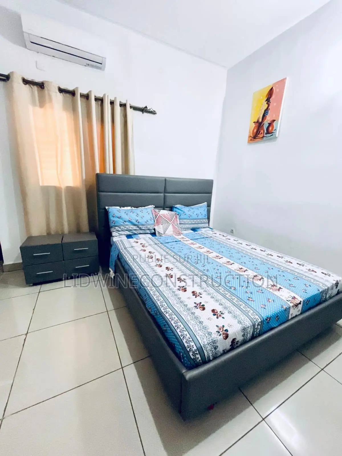 Meublé 5chbre Villa dans Cocody à Vendre