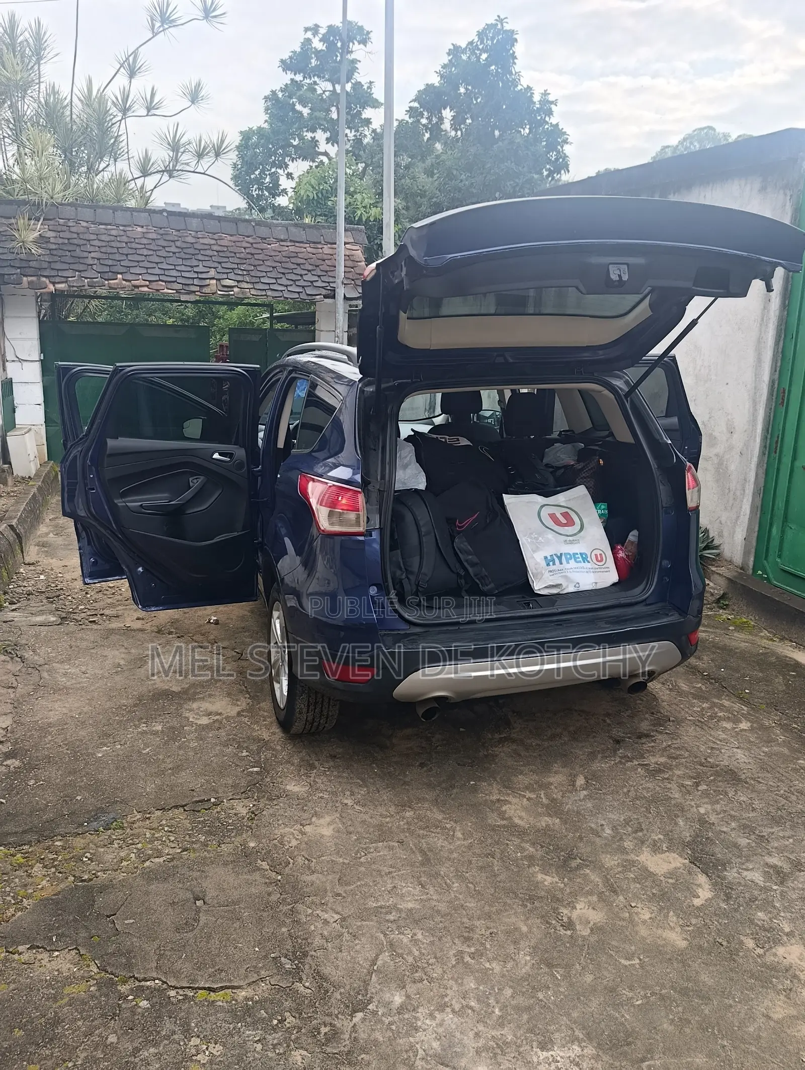 Ford Escape Titanium 4x4 2017 Bleu