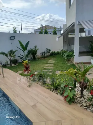 9chbre Villa dans Cocody Faya à Louer