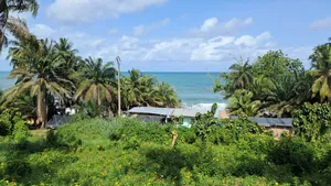 Terrains Approuvé en Ventes, Des Îlots Bordure De Mer Et Vue Sur Mer.