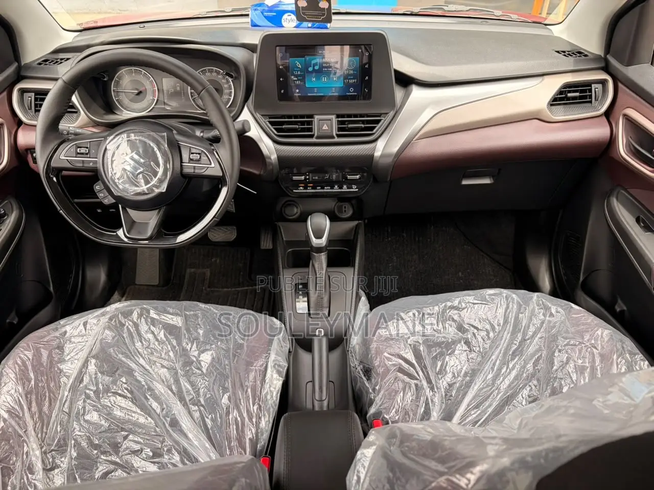Suzuki Fronx 2025 Rouge