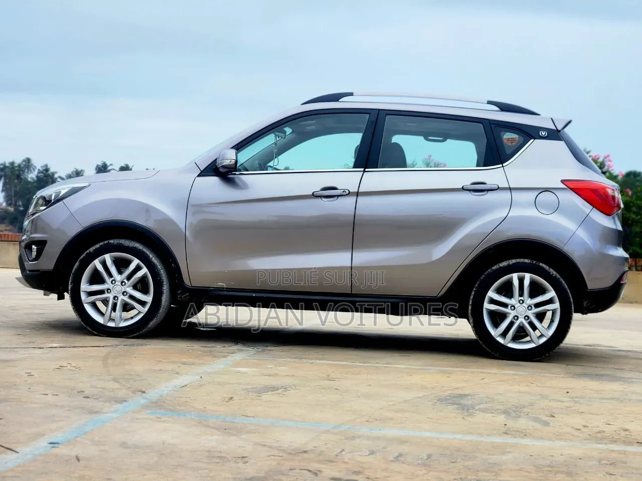 Changan CS35 2020 Gris