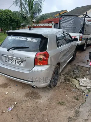 Toyota Corolla 2005 Gris