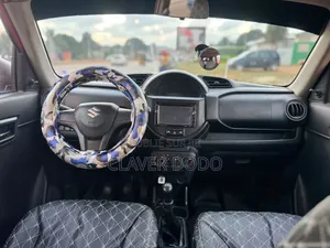Suzuki S-Presso 2023 Rouge