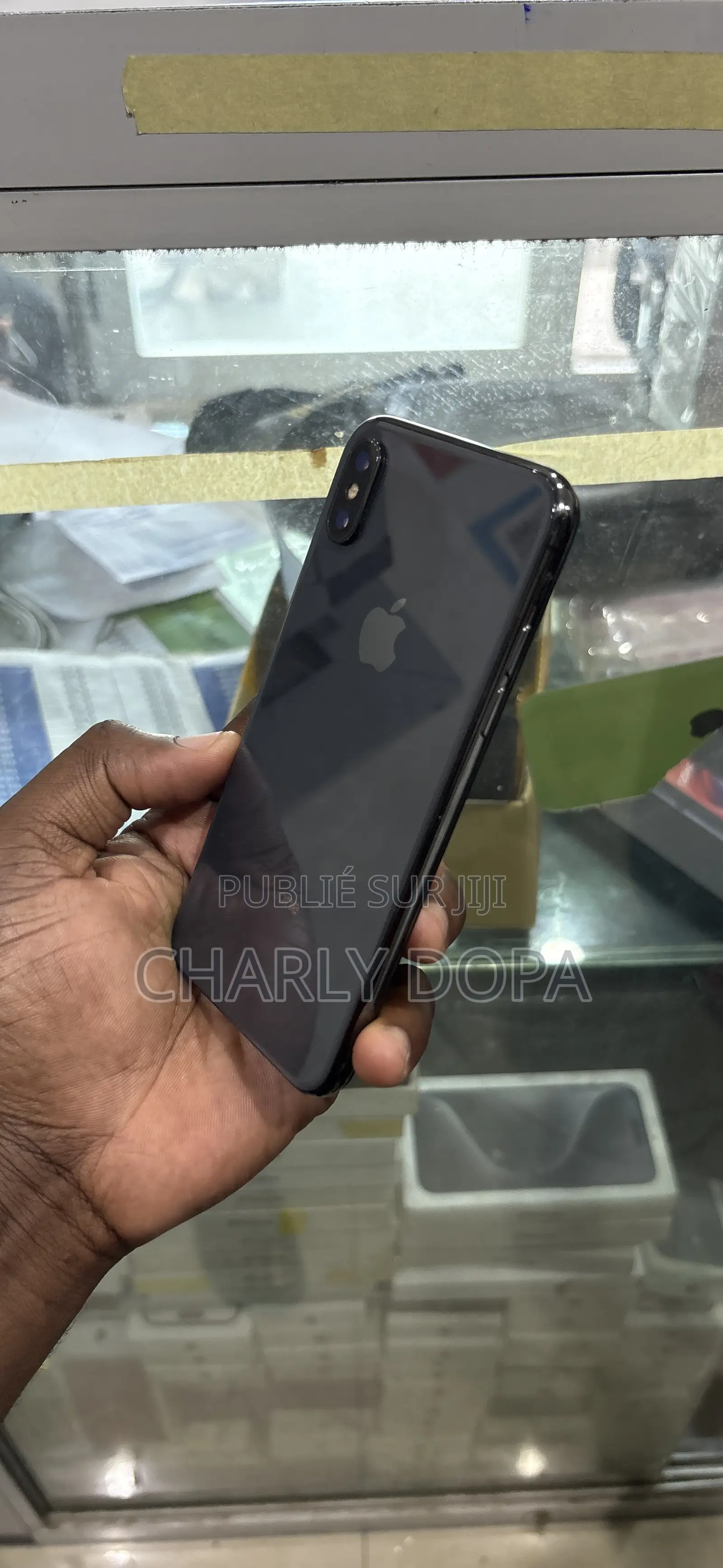 Pomme iPhone X 64 GB Noir