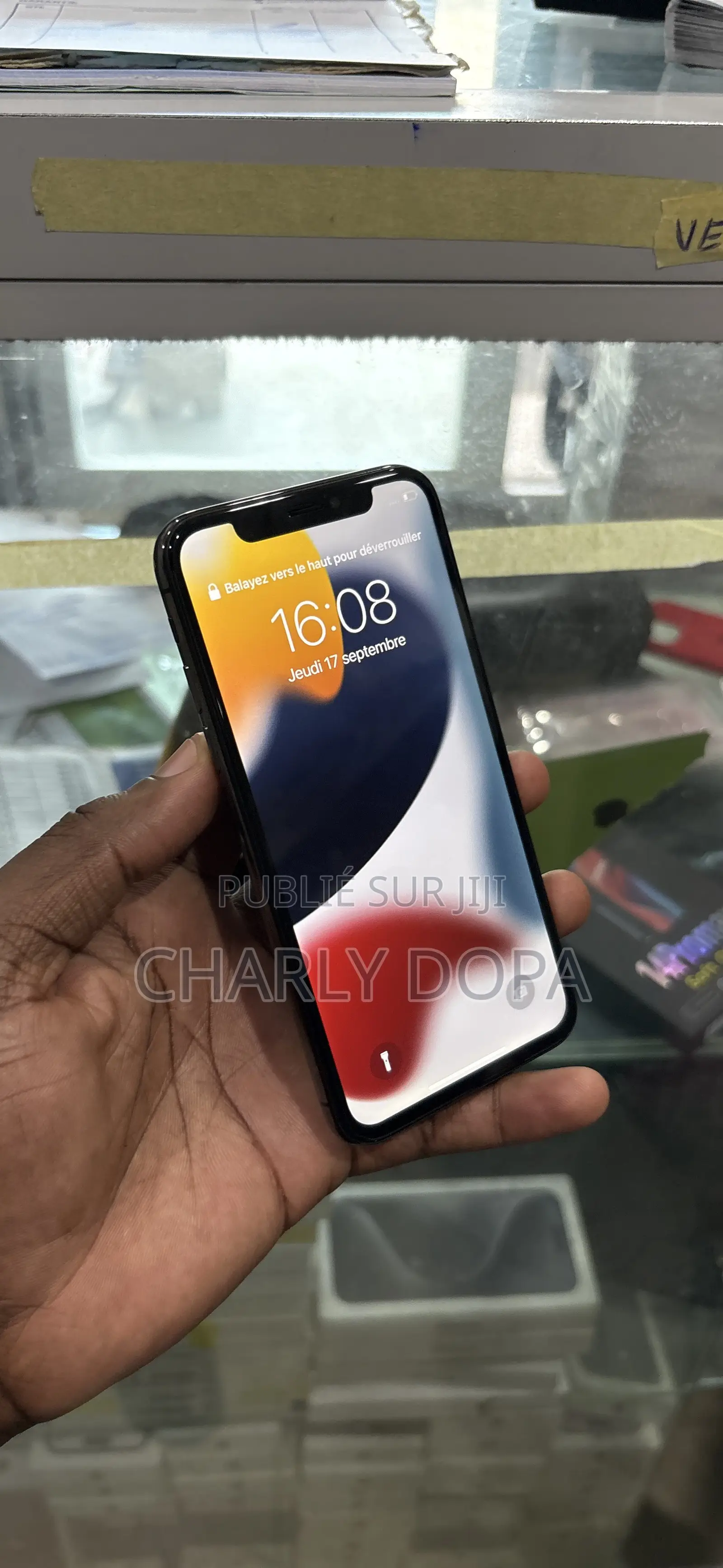 Pomme iPhone X 64 GB Noir