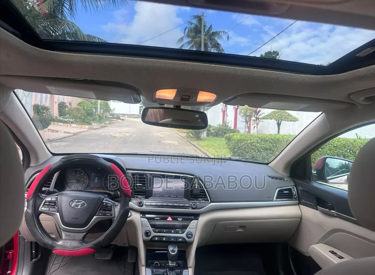 Hyundai Elantra SE 2019 Rouge