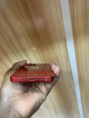 Pomme iPhone 13 128 GB Rouge