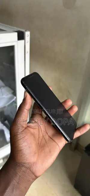 Pomme iPhone XR 64 GB Noir