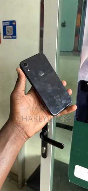 Pomme iPhone XR 64 GB Noir