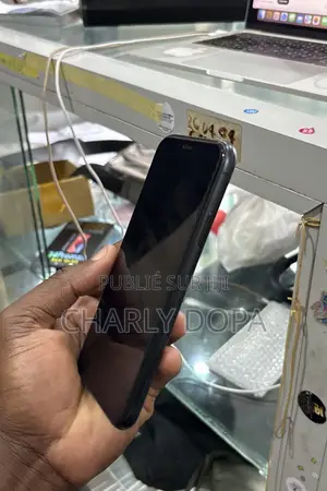 Pomme iPhone XR 64 GB Noir
