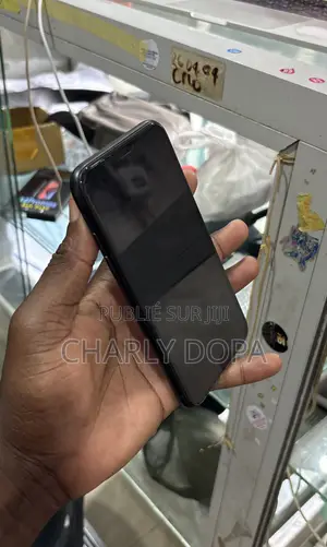 Pomme iPhone XR 64 GB Noir