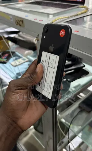 Pomme iPhone XR 64 GB Noir