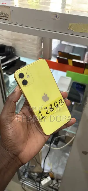 Pomme iPhone 11 128 GB Jaune