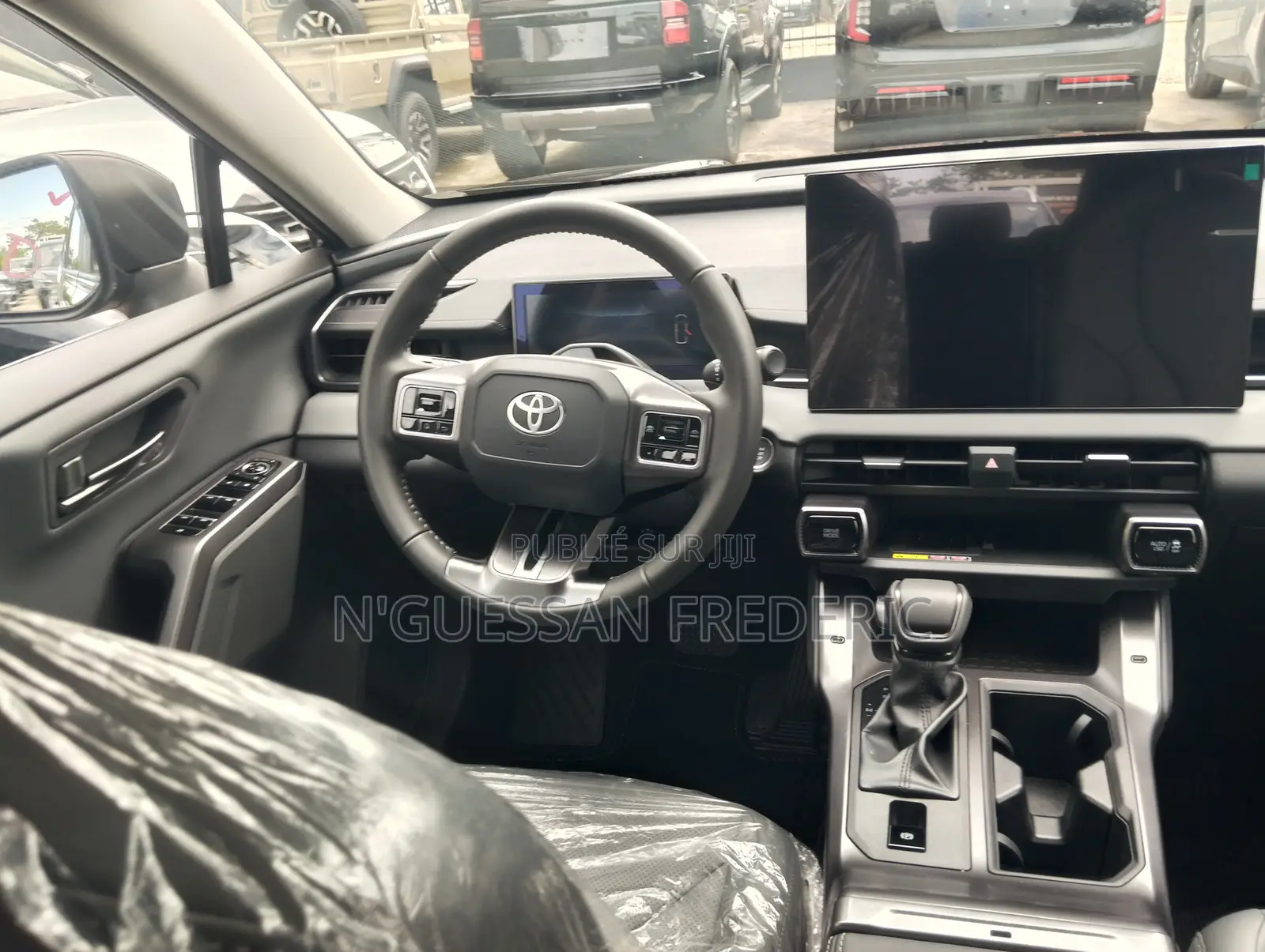 Nouveau Toyota RAV4 2026 Noir