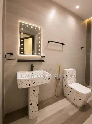 4chbre Duplex dans Grand-Bassam à Vendre