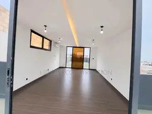 4chbre Duplex dans Grand-Bassam à Vendre