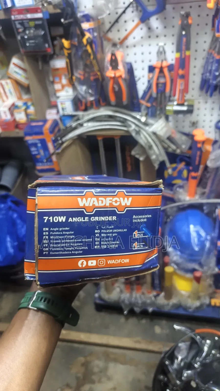 Meule Angulaires À Fil De 750w