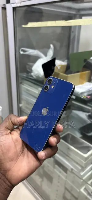 Pomme iPhone 12 mini 64 GB Bleu