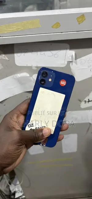 Pomme iPhone 12 64 GB Bleu