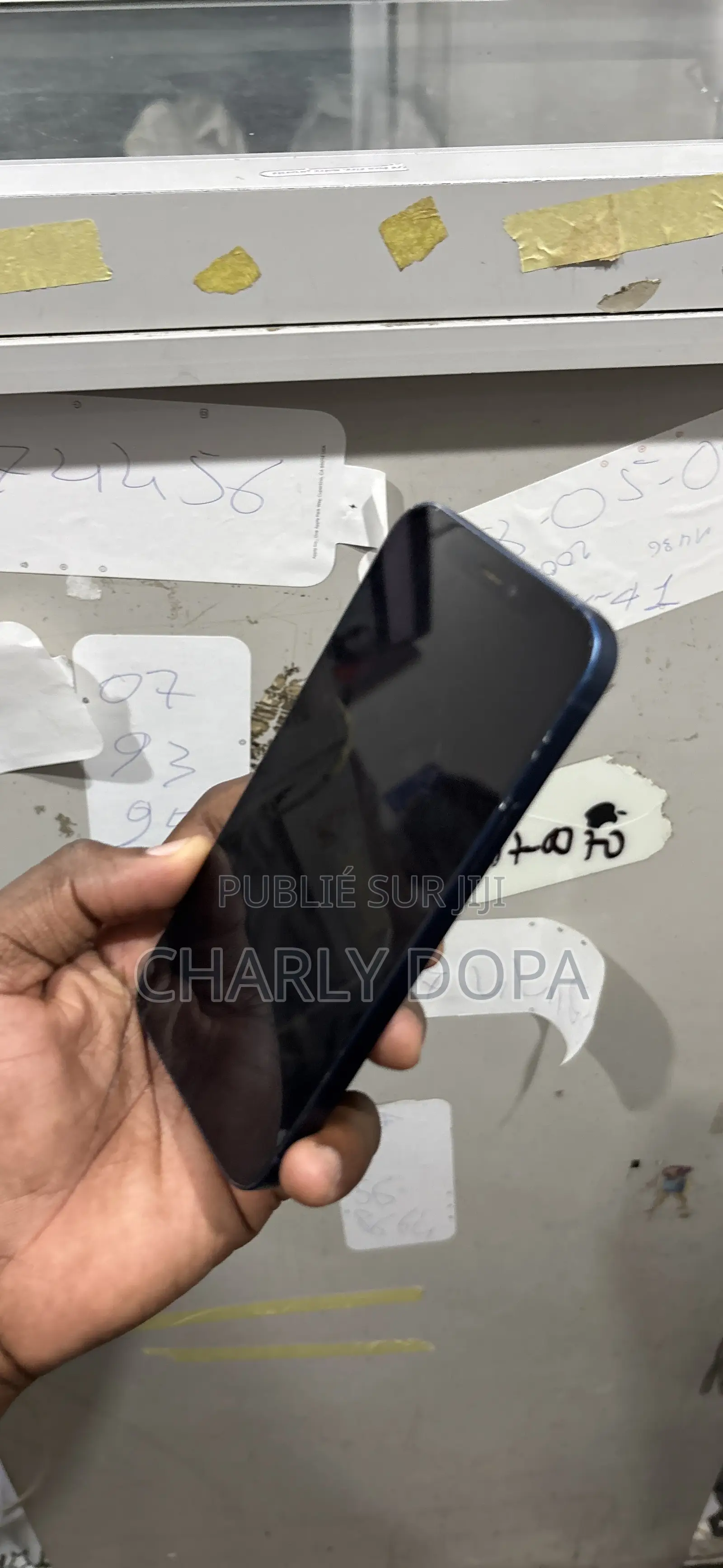 Pomme iPhone 12 64 GB Bleu