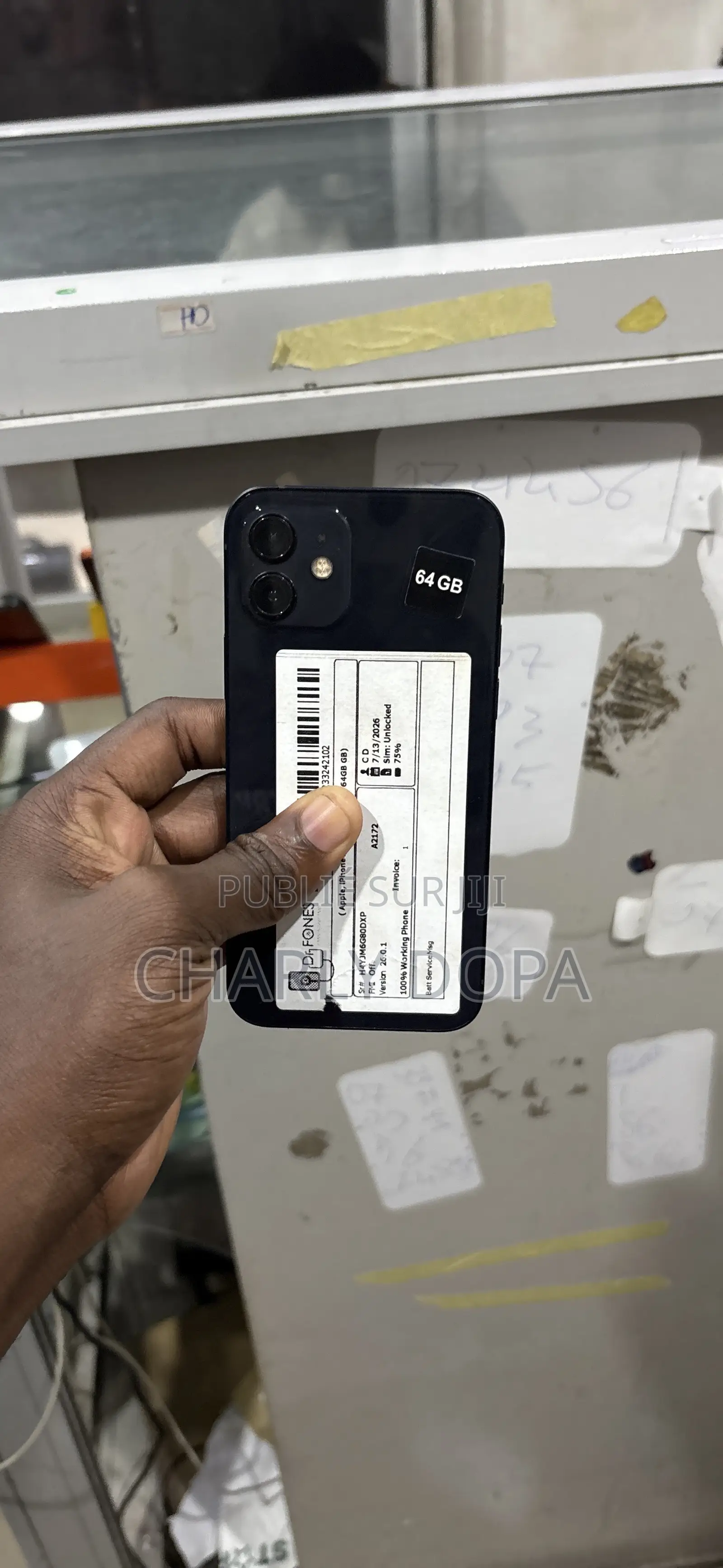 Pomme iPhone 12 64 GB Bleu