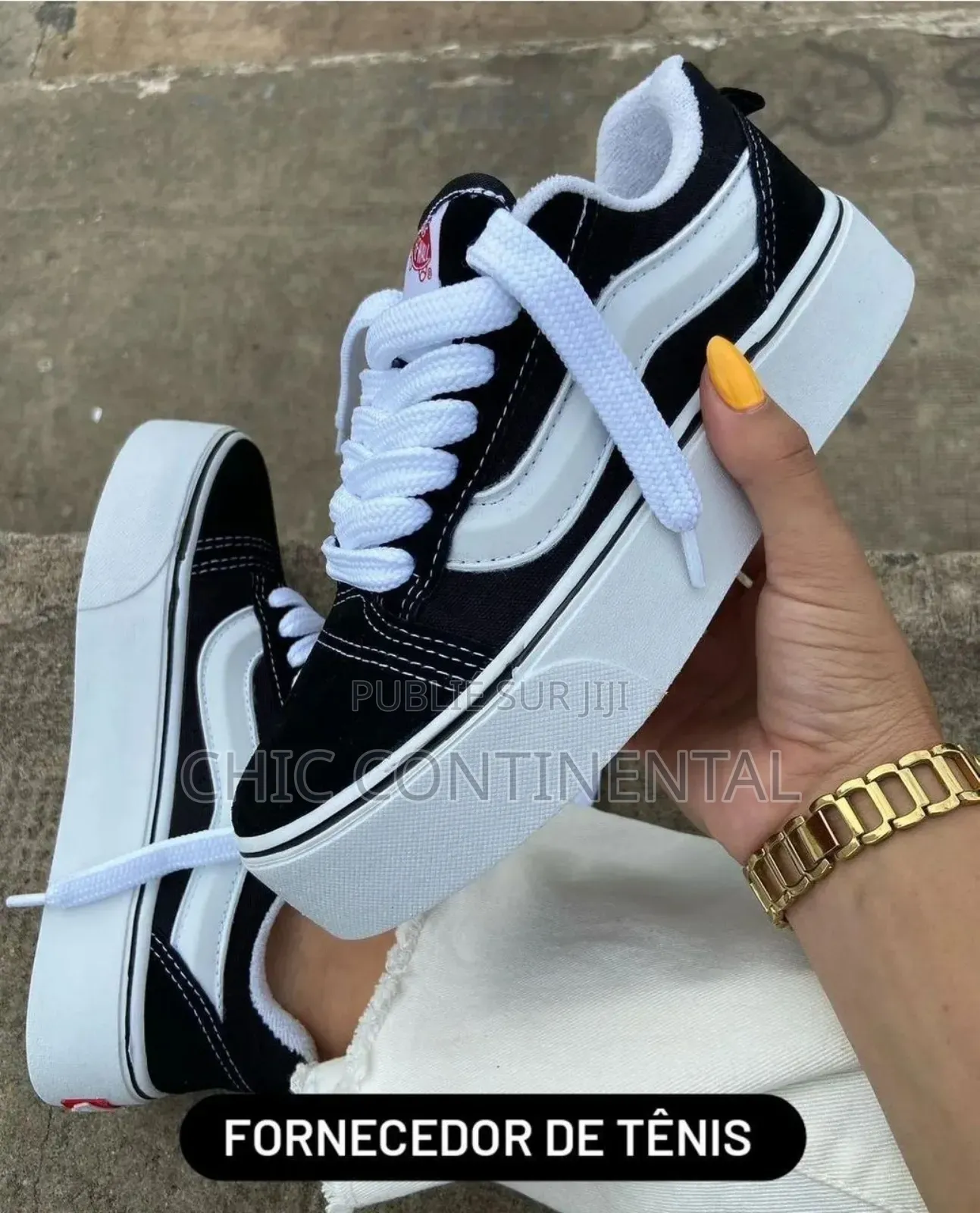 Vans Knu Skool a Semelle Simple Et Grosse