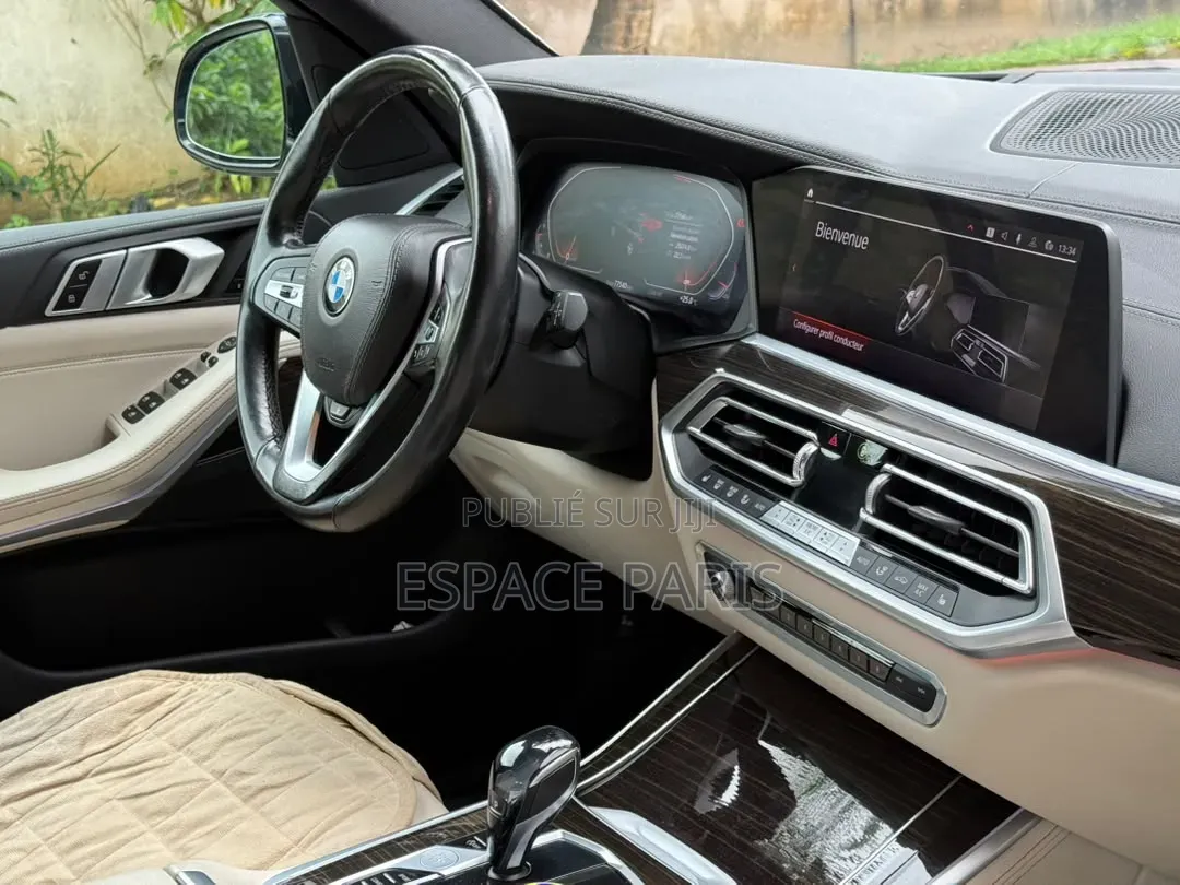 Nouveau BMW X5 xDrive40i 2024 Bleu
