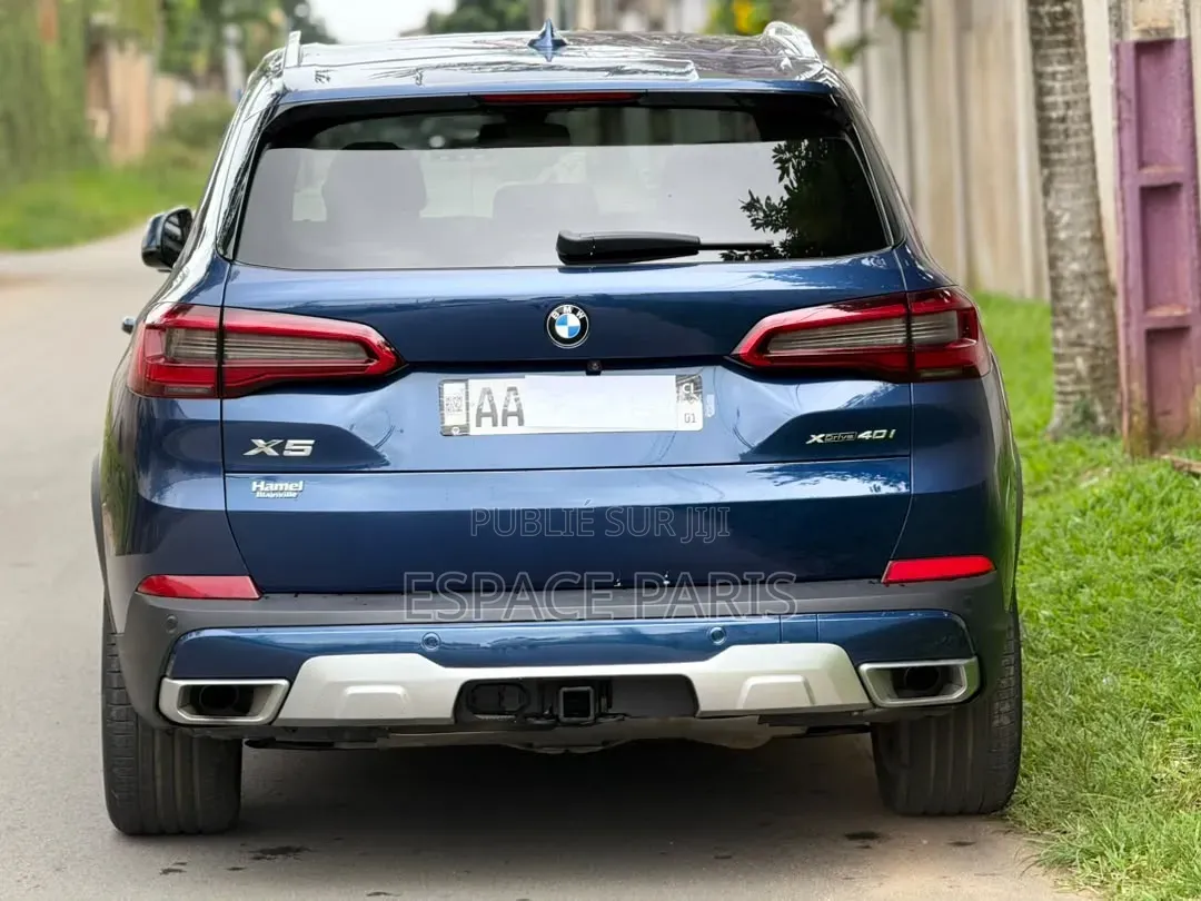 Nouveau BMW X5 xDrive40i 2024 Bleu
