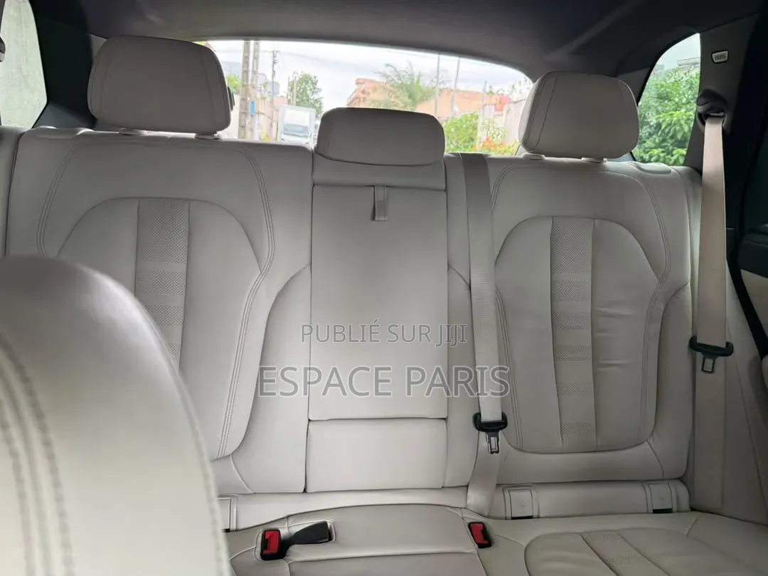 Nouveau BMW X5 xDrive40i 2024 Bleu