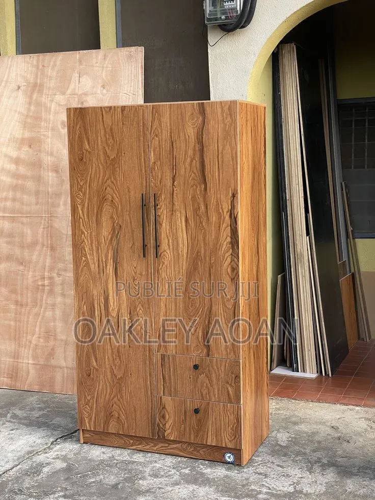 Armoire Disponible