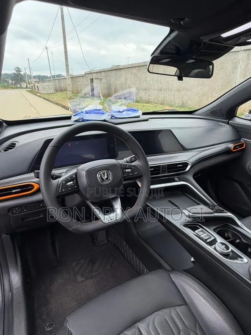 Changan UNI-T 2025 Noir