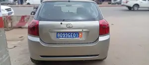Toyota Corolla 2004 Gris