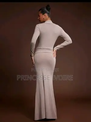 Robe Élégante Pour Occasion De Fete