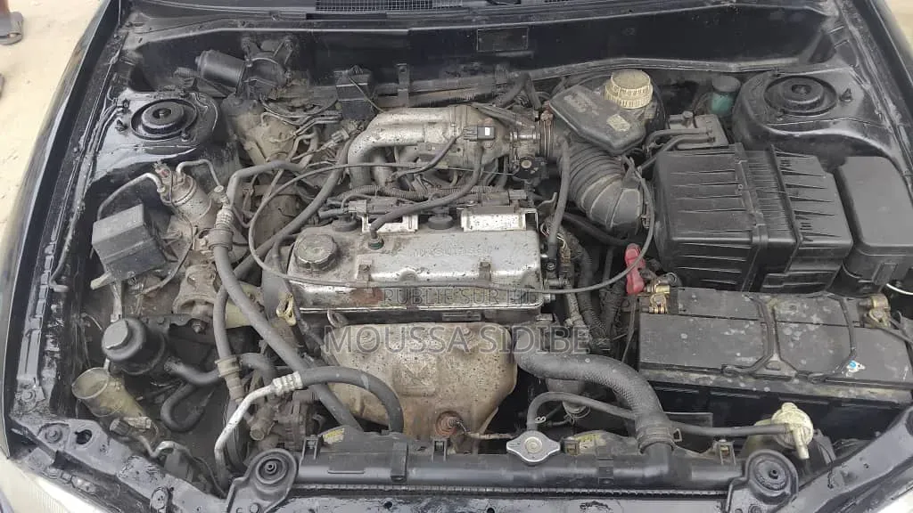 Mitsubishi Colt 2004 Noir