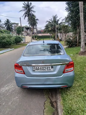 Suzuki Dzire 2024 Bleu