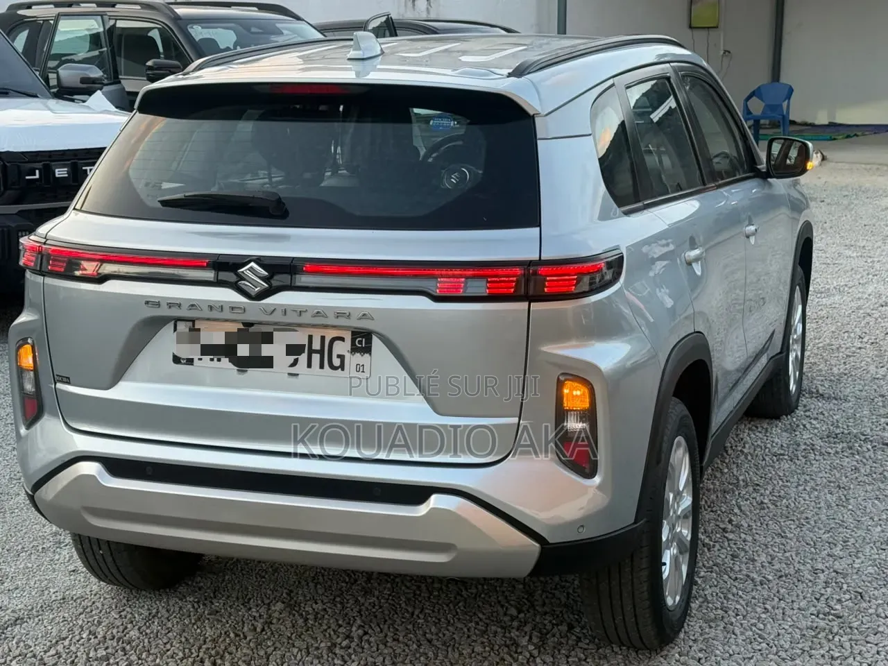 Suzuki Grand Vitara 2024 Gris