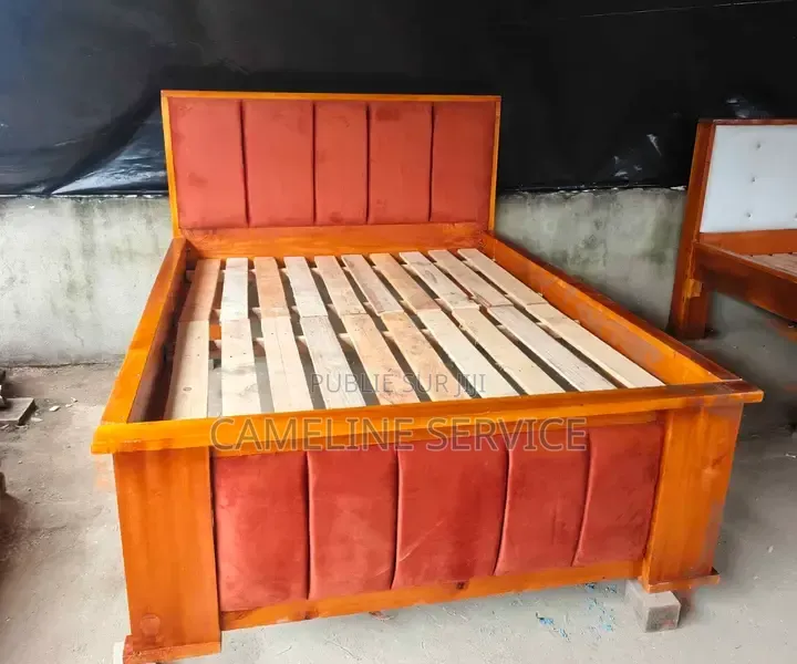 Lit en Bois Deux Places