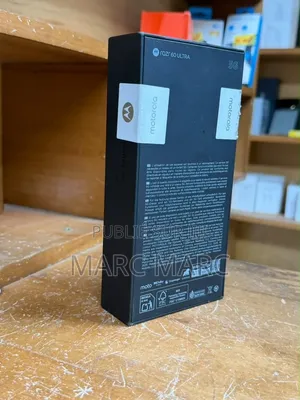 Nouveau Motorola Razr 60 Ultra 512 GB Vert