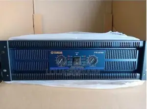 Amplificateur Yamaha PW 10500