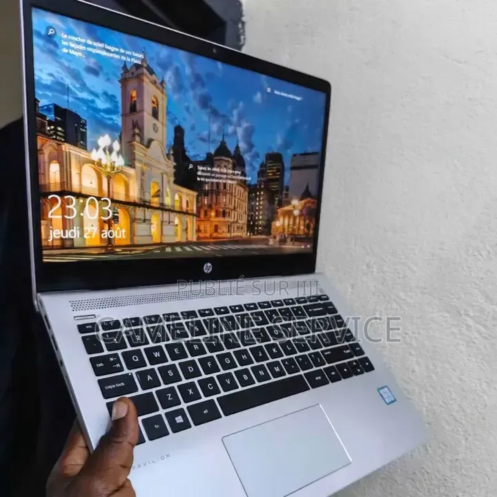 Nouveau Ordinateur portable HP 250 G5 8GB Intel Core i3 HDD+SSD 1T