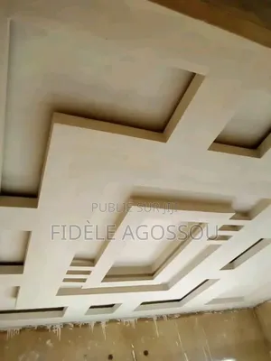 Décorations d'Intérieur en Staff Professionnel