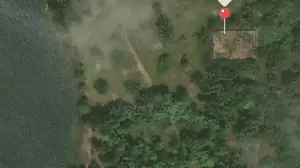 En Vente Terrain 633m2 Avec Acd Sur Terre Ferme Bordure Lac Brakré