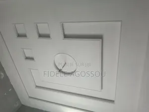 Décorations d'Intérieur en Staff Professionnel