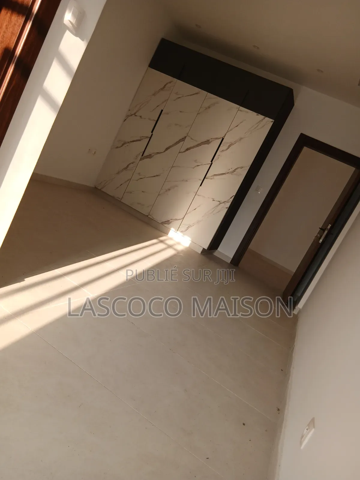 3chbre Appartement dans Lascoco Maison, Cocody à Louer