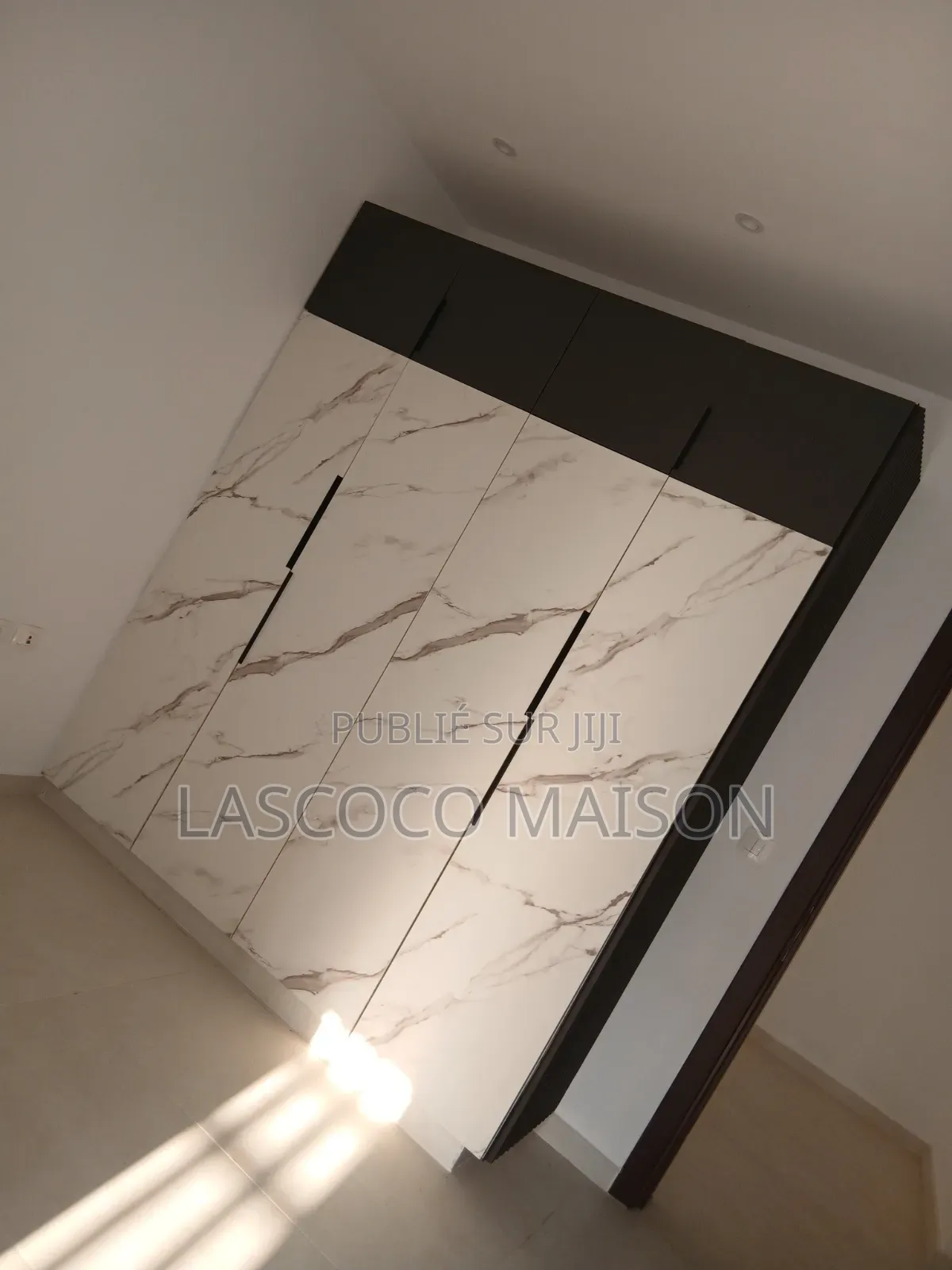 3chbre Appartement dans Lascoco Maison, Cocody à Louer