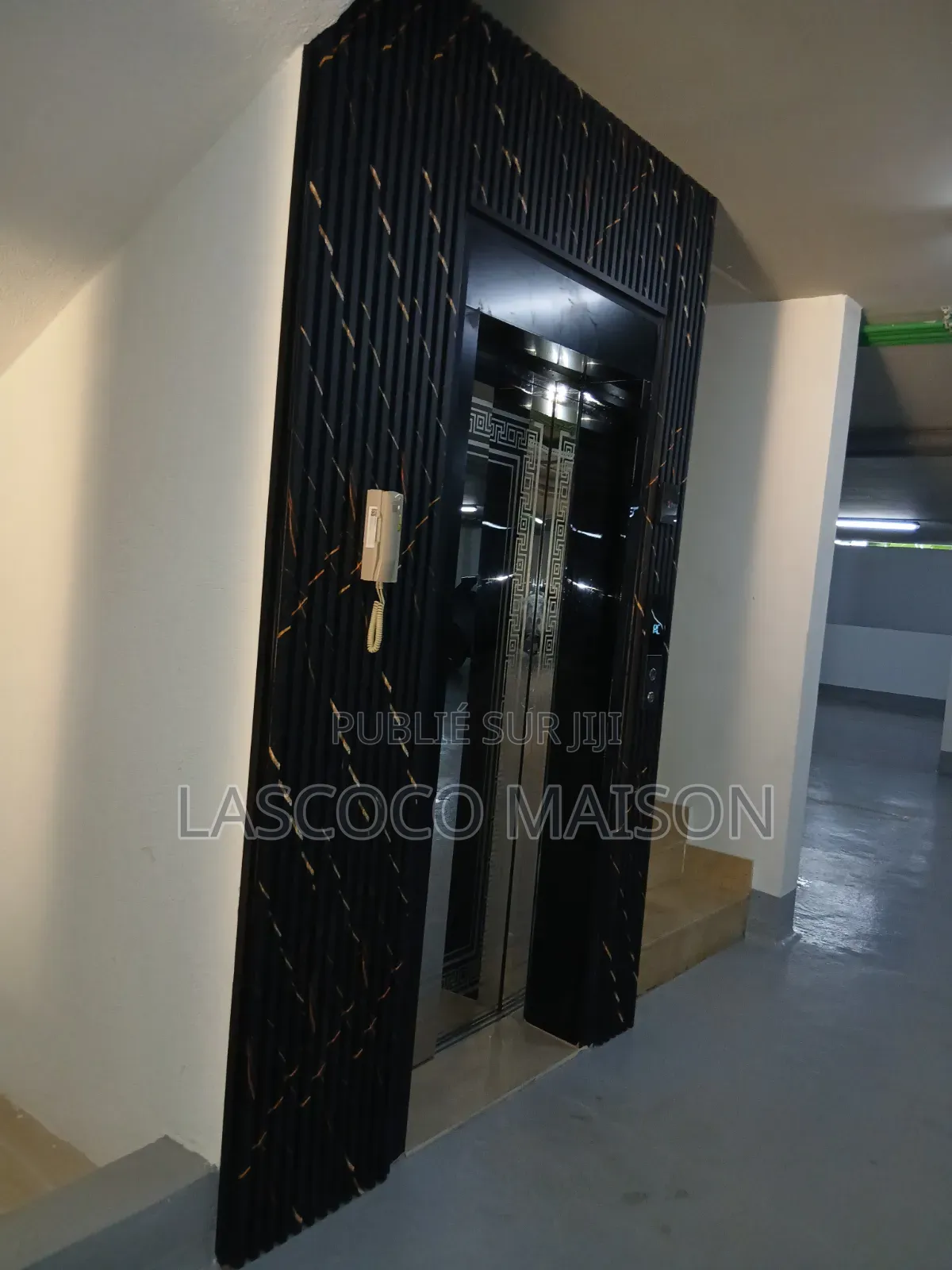 3chbre Appartement dans Lascoco Maison, Cocody à Louer