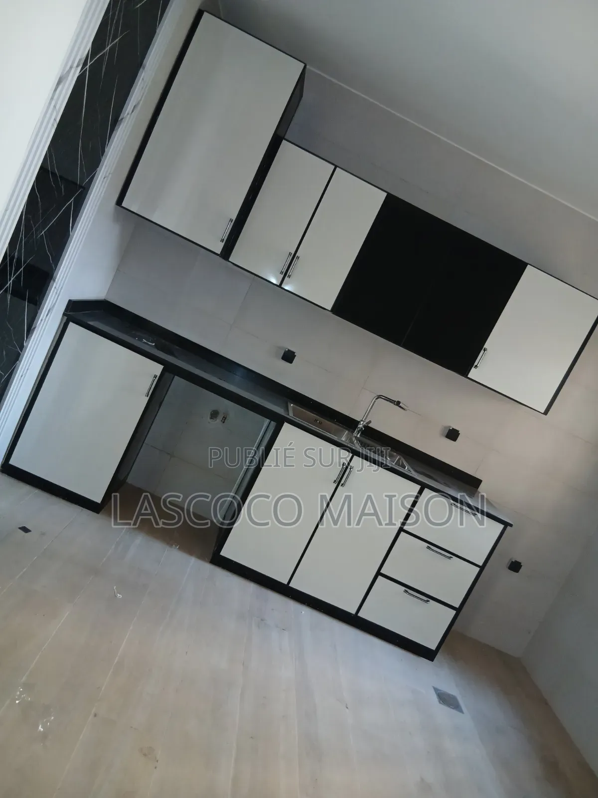 3chbre Appartement dans Lascoco Maison, Cocody à Louer