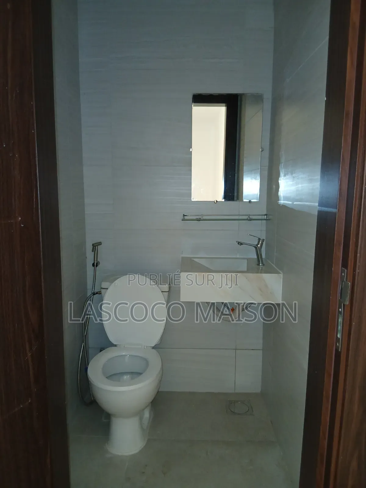 3chbre Appartement dans Lascoco Maison, Cocody à Louer